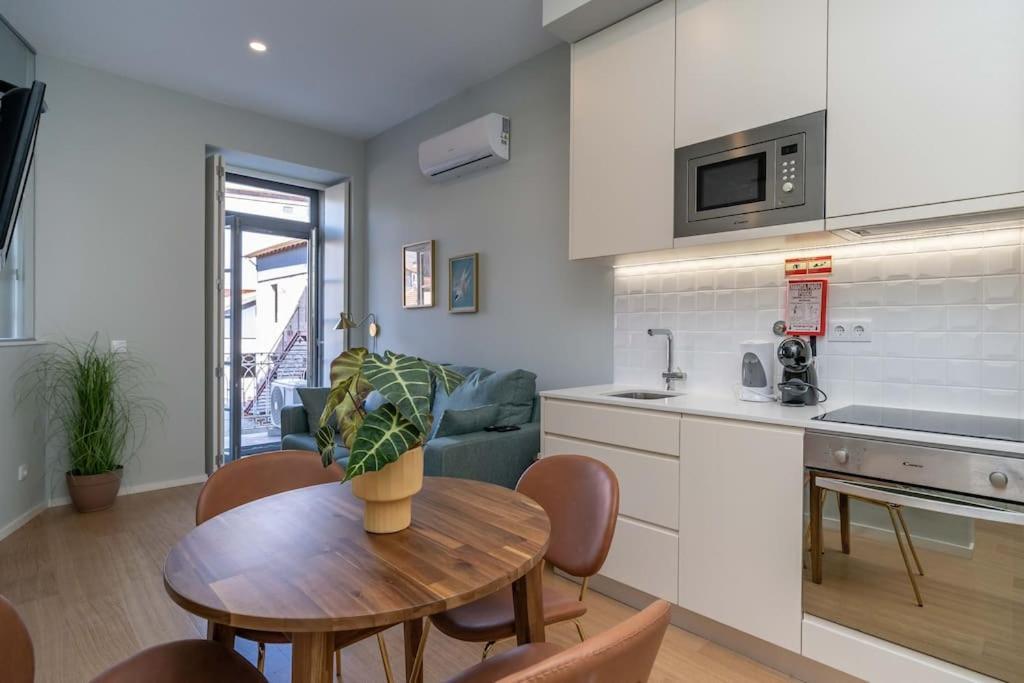 31 De Janeiro Flat By Amber Star Rent Apartment Porto Exterior photo